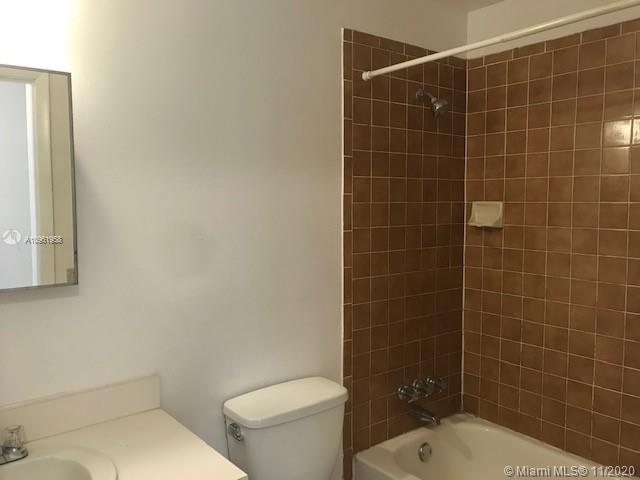 See details / 2611 sq. ft. $ 2020-11-24 0 Photo