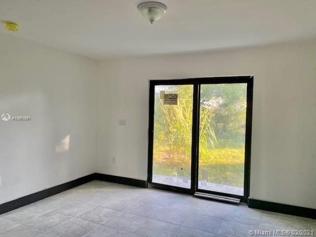 See details / 0 sq. ft. $ 2020-11-24 0 Photo