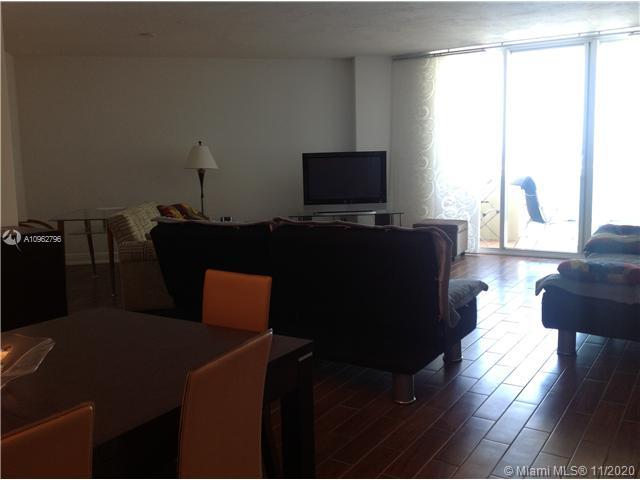 Photo of 3001 Ocean Dr #1421, Hollywood, Florida, 33019 - Dining Room
