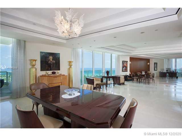 Photo of 20155 38th Ct #2704, Aventura, Florida, 33180 - Living Room