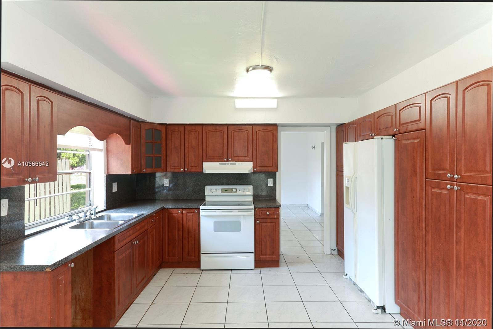 See details / 6864 sq. ft. $ 2020-11-26 0 Photo