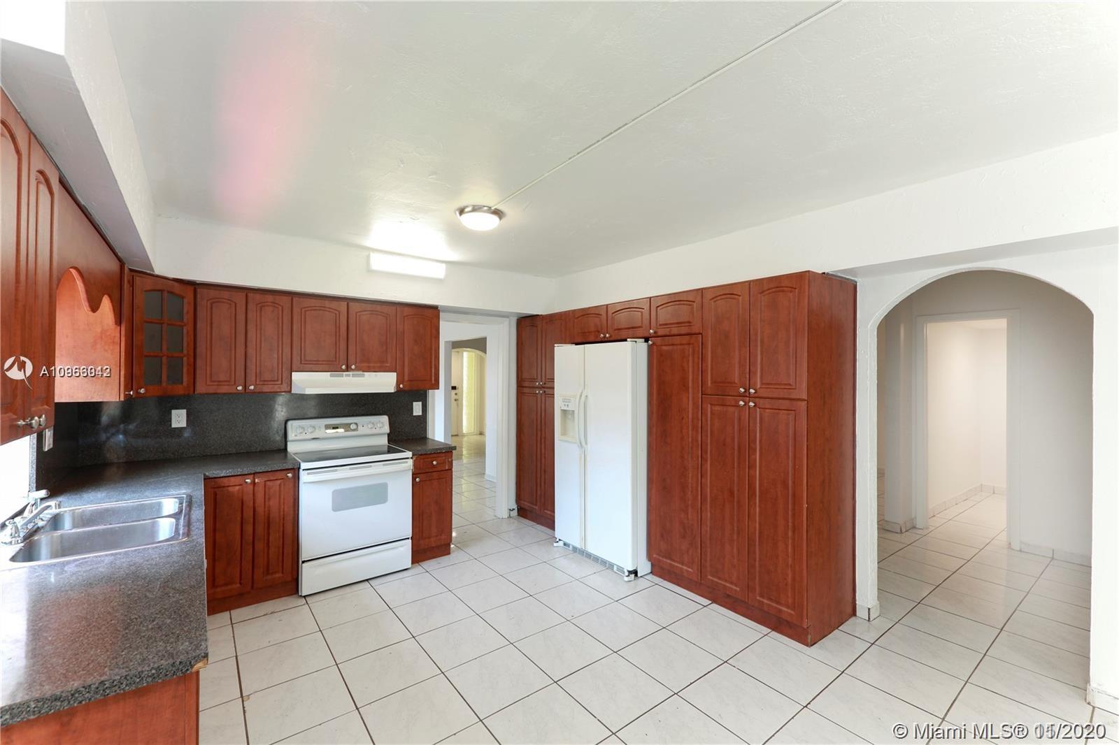 See details / 6864 sq. ft. $ 2020-11-26 0 Photo