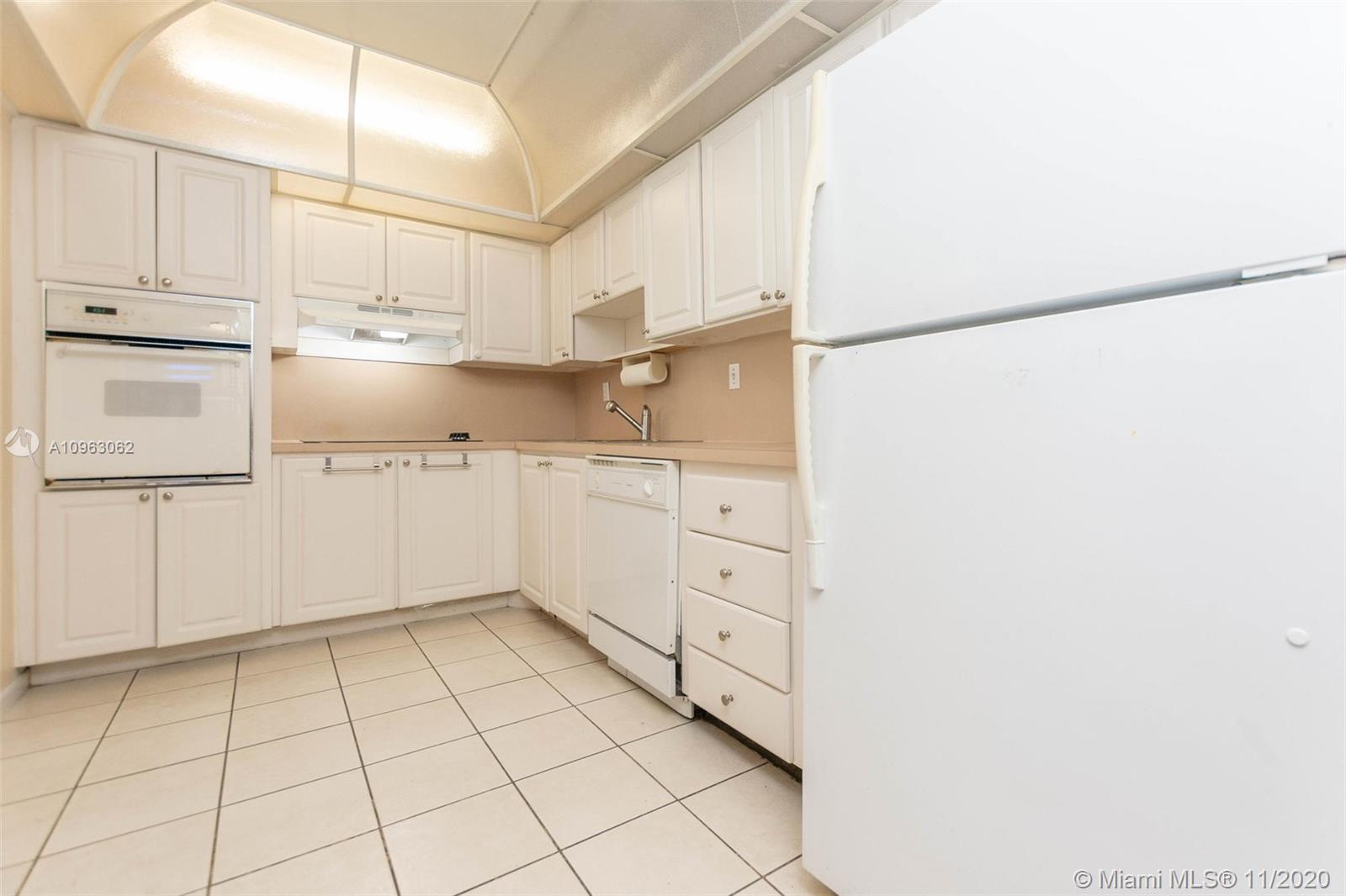 Photo of 19380 Collins Ave #201, Sunny Isles Beach, Florida, 33160 -