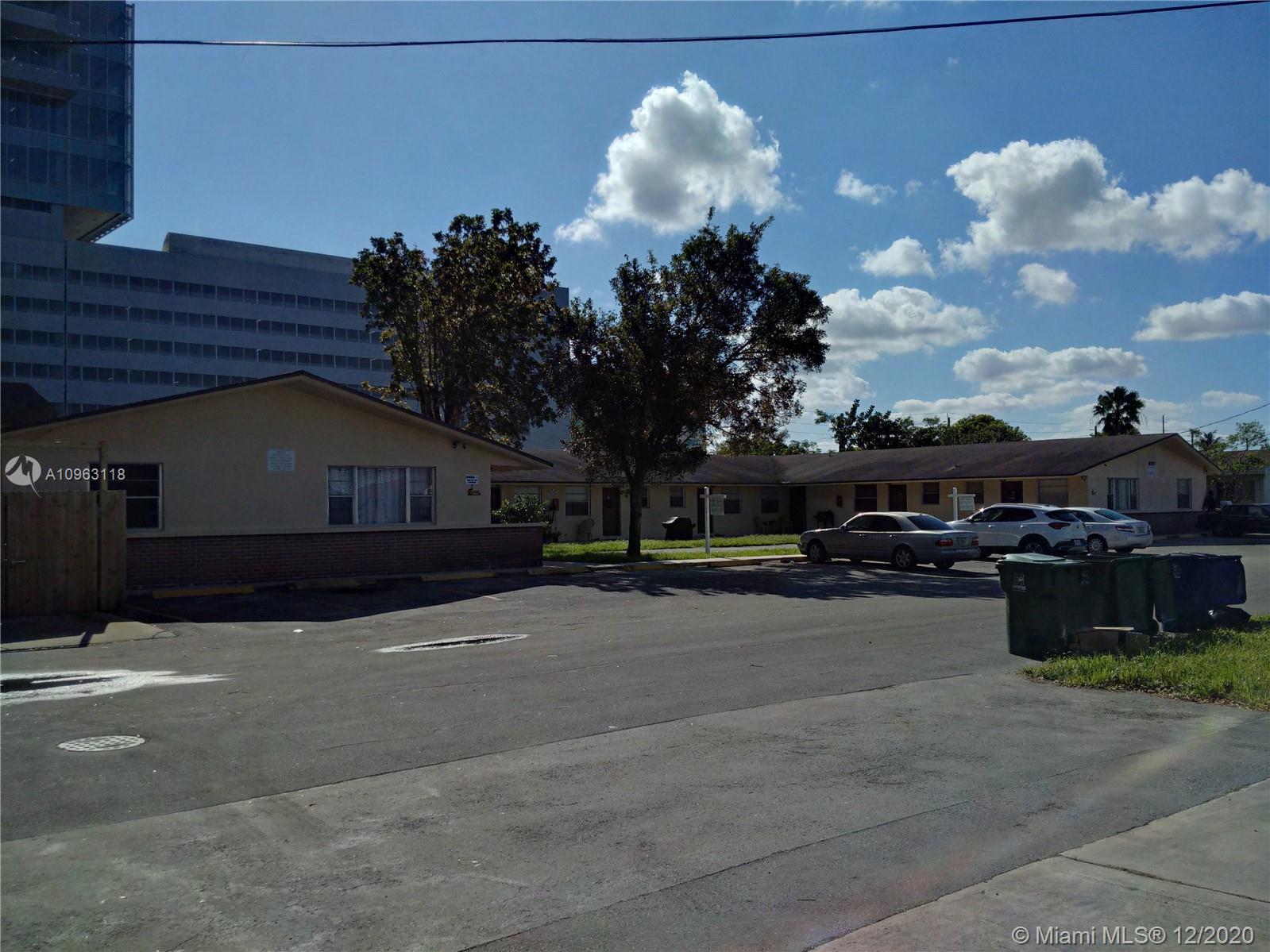 See details / 8584 sq. ft. $ 2020-11-27 0 Photo
