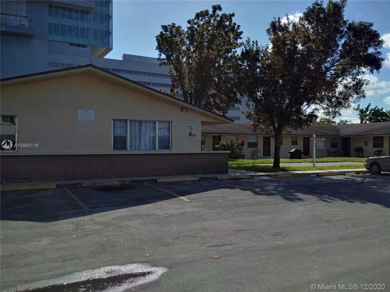 See details / 8584 sq. ft. $ 2020-11-27 0 Photo