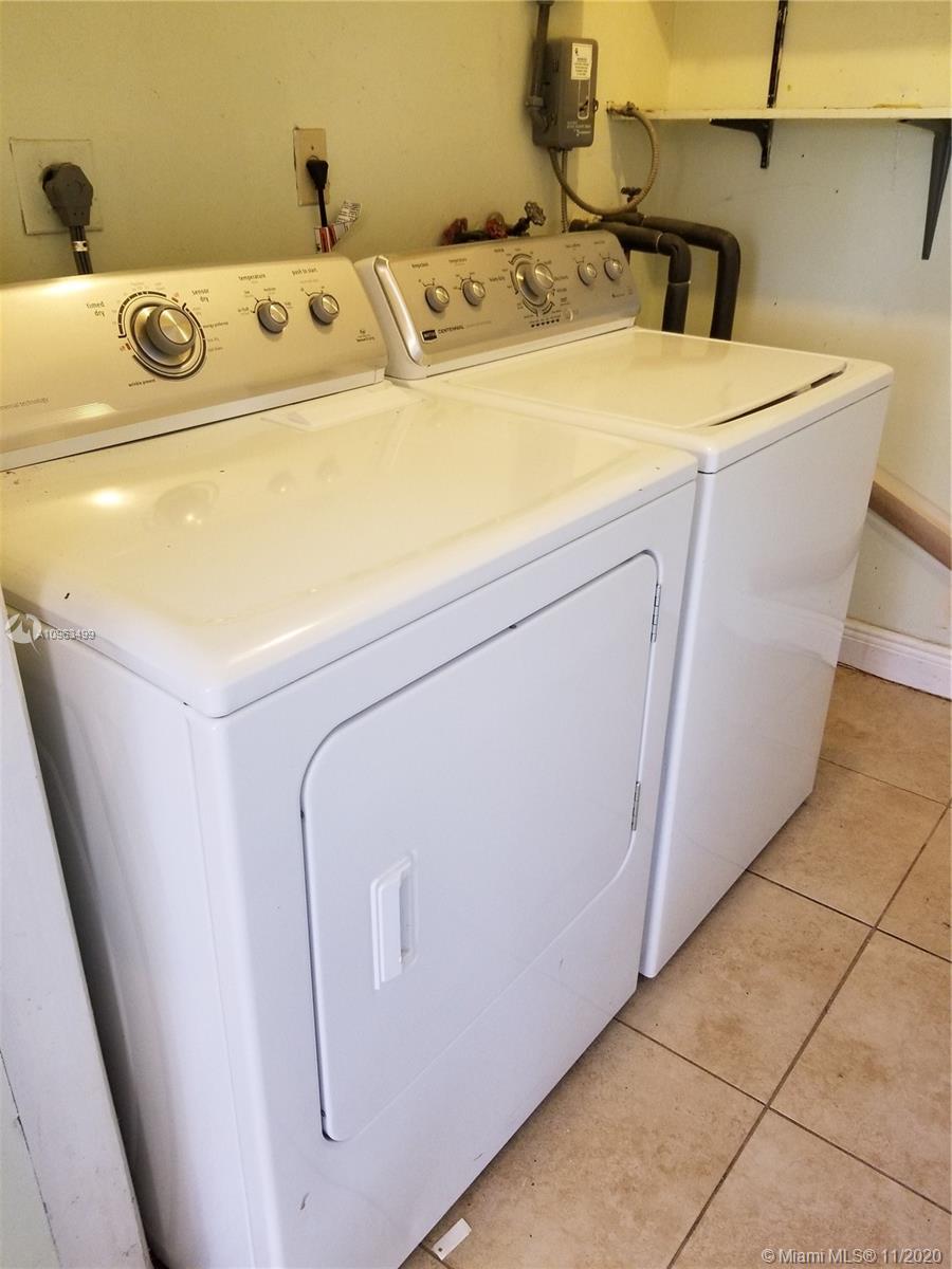 See details / 2378 sq. ft. $ 2020-12-10 0 Photo