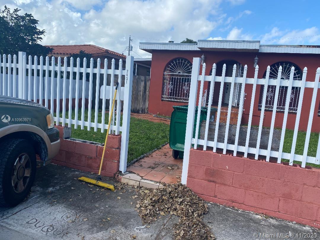 See details / 2340 sq. ft. $ 2020-11-30 0 Photo
