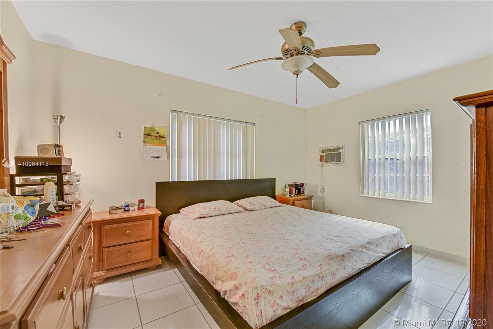 See details / 2492 sq. ft. $ 2020-12-09 0 Photo