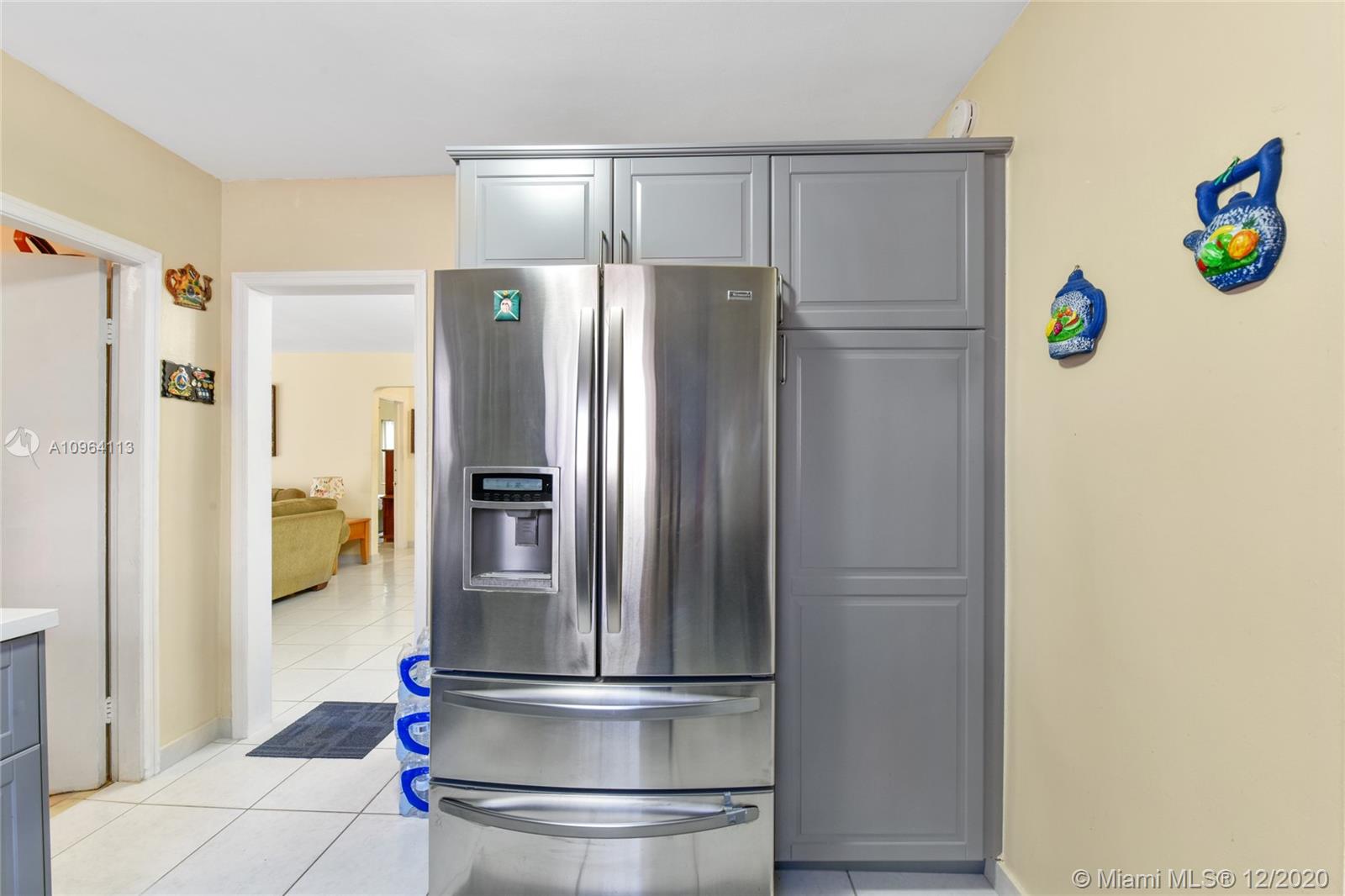 See details / 2492 sq. ft. $ 2020-12-09 0 Photo