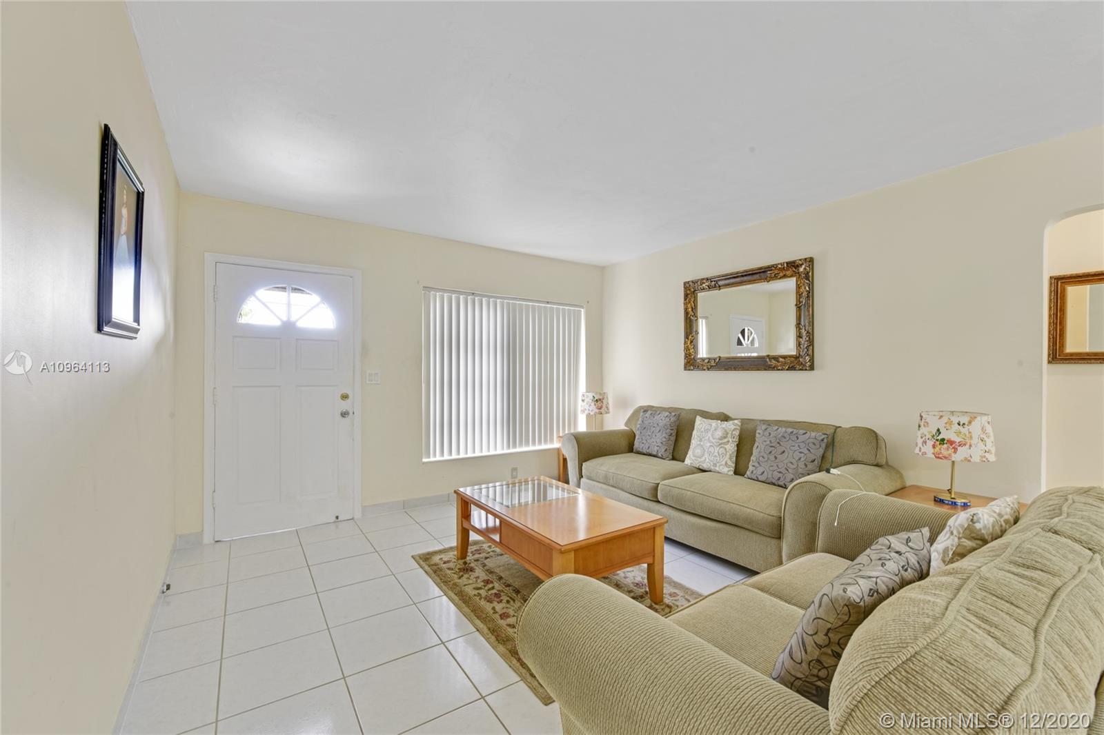 See details / 2492 sq. ft. $ 2020-12-09 0 Photo