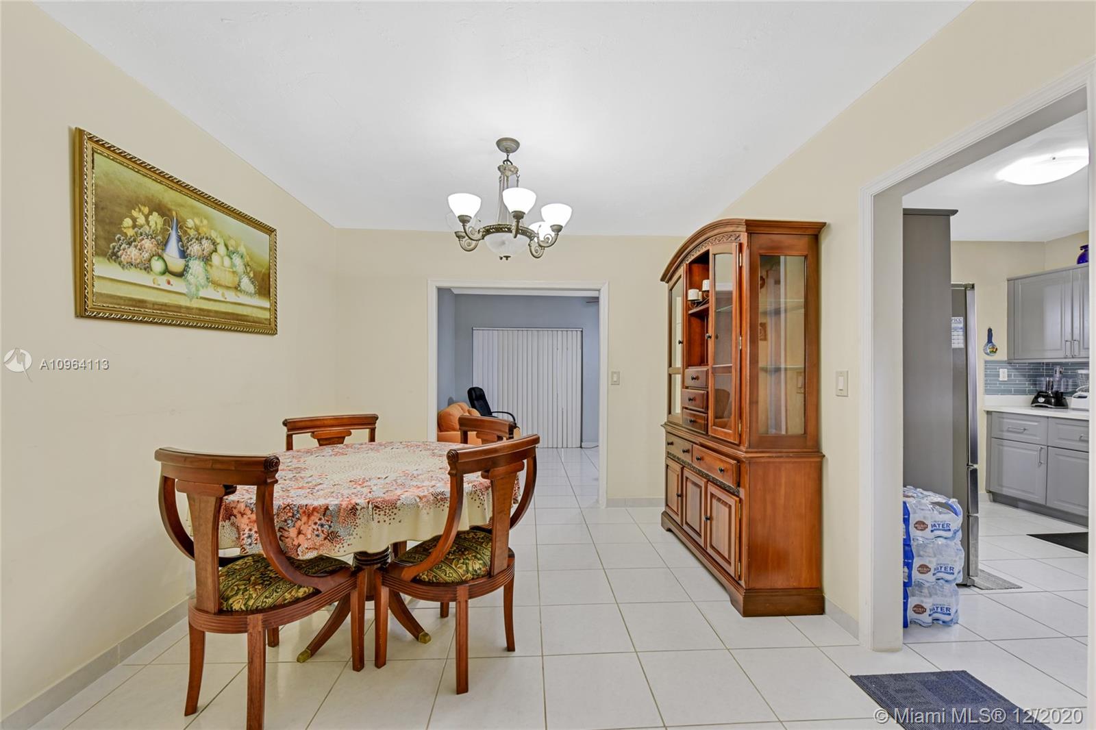 See details / 2492 sq. ft. $ 2020-12-09 0 Photo