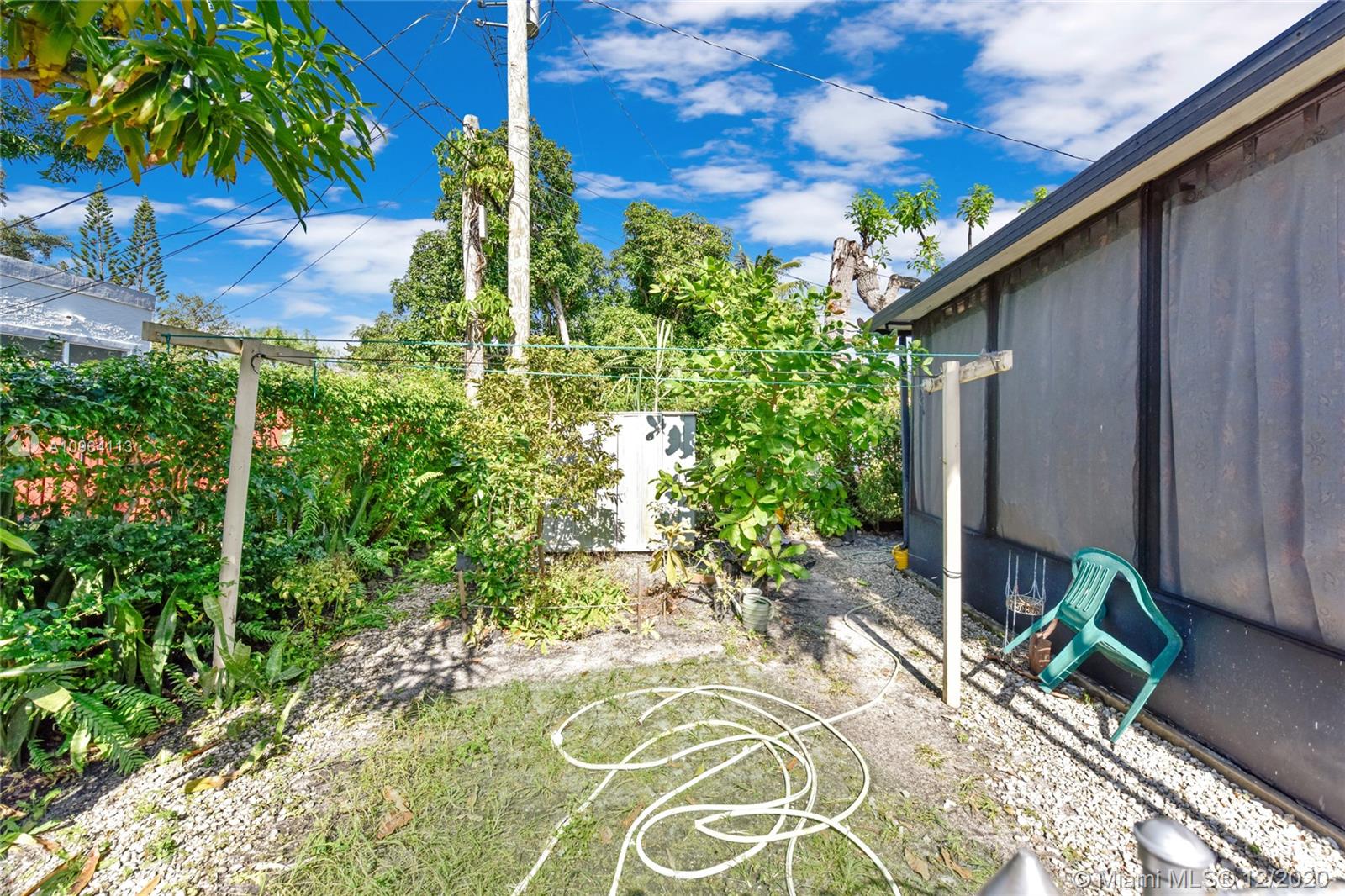 See details / 2492 sq. ft. $ 2020-12-09 0 Photo