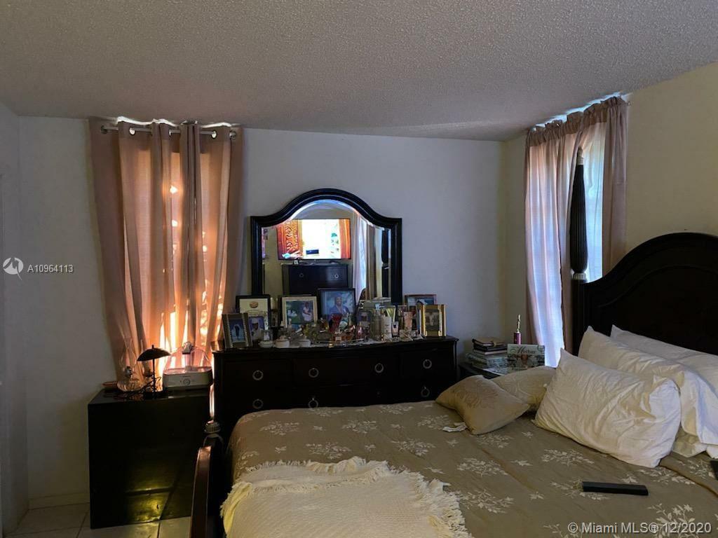 See details / 2492 sq. ft. $ 2020-12-09 0 Photo