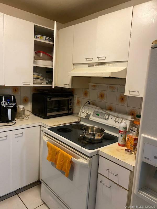 See details / 2492 sq. ft. $ 2020-12-09 0 Photo