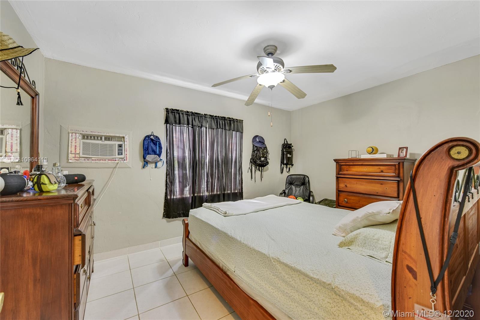 See details / 2492 sq. ft. $ 2020-12-09 0 Photo