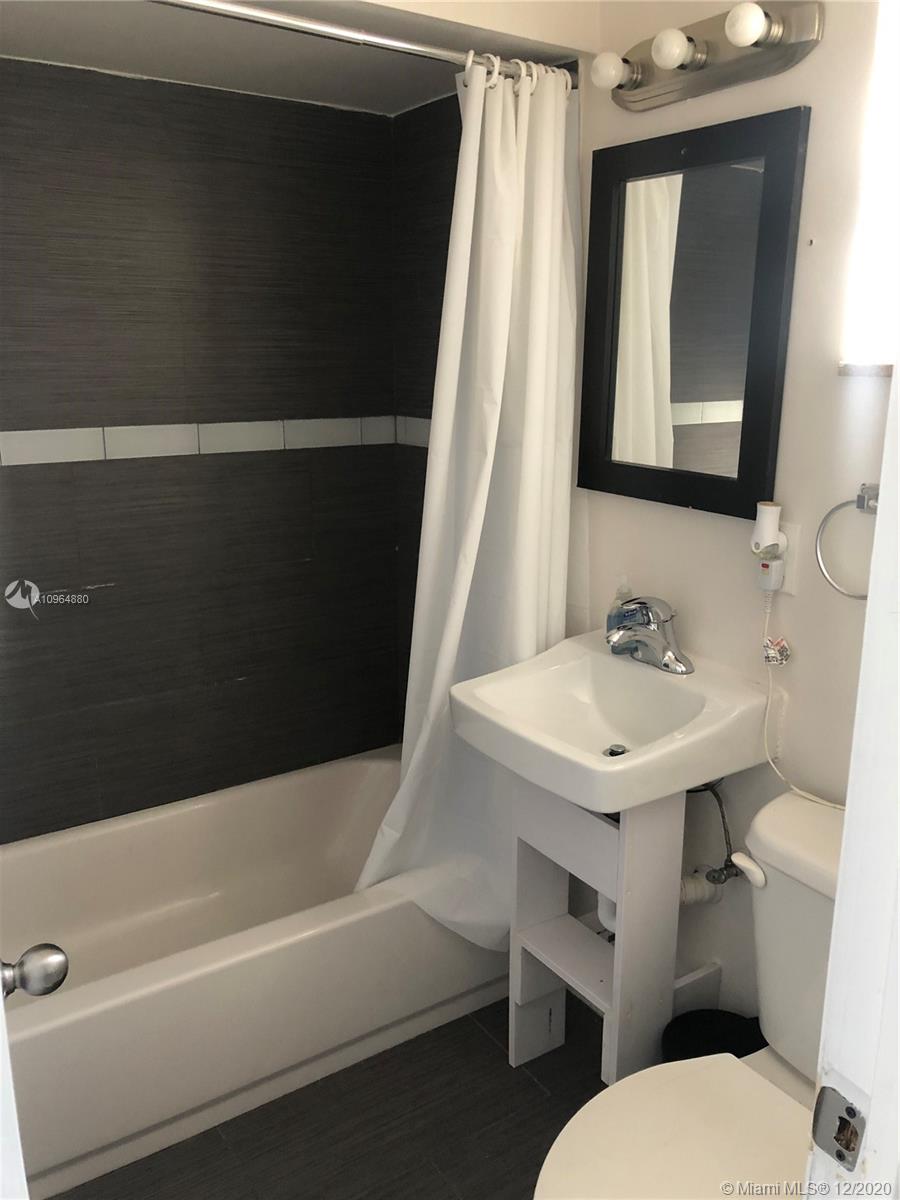 See details / 1872 sq. ft. $ 2021-04-04 0 Photo