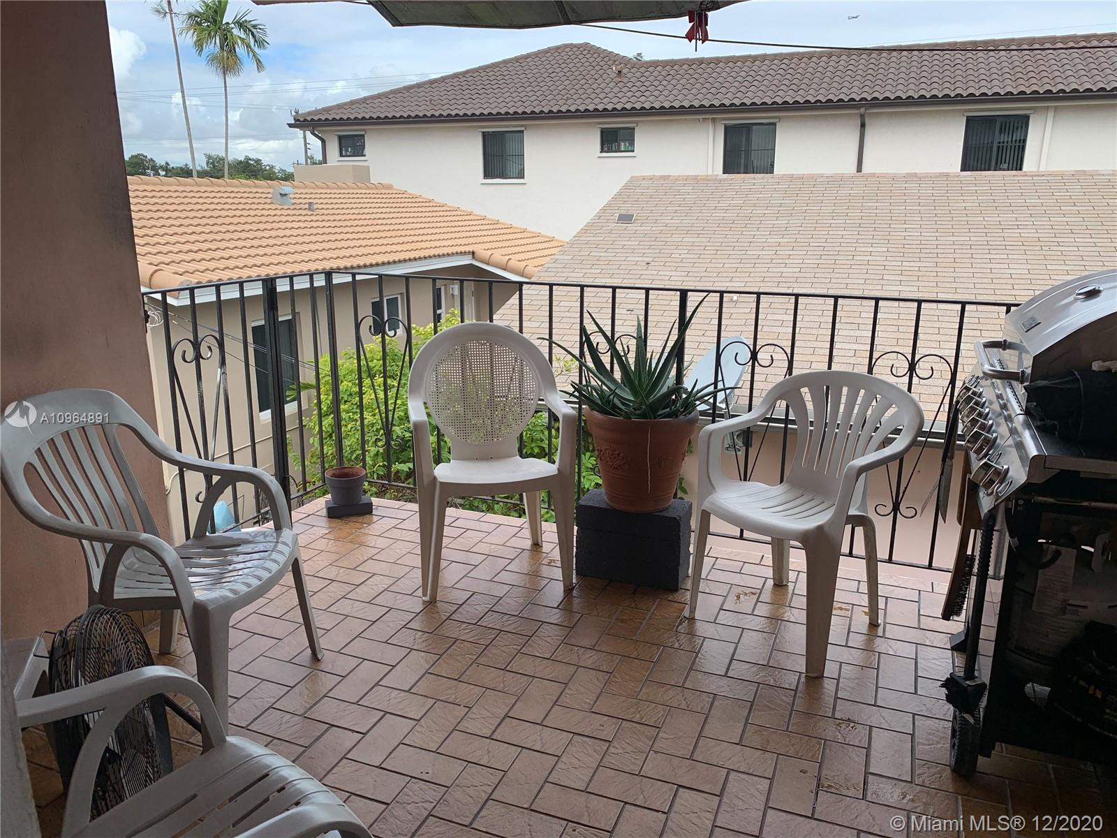 See details / 3191 sq. ft. $ 2020-12-01 0 Photo