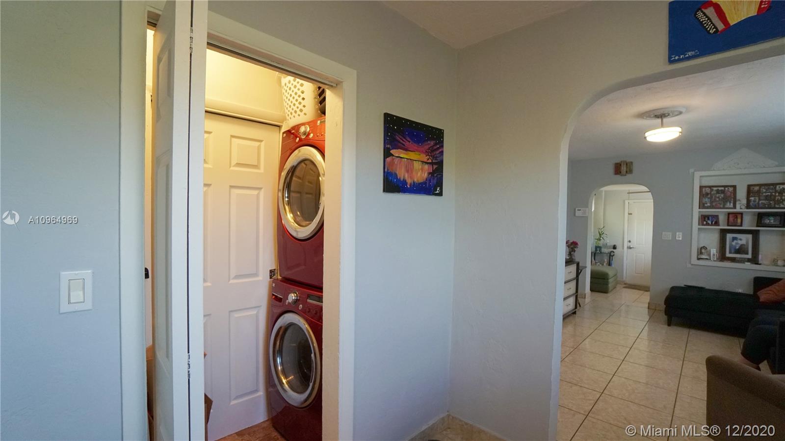 See details / 2318 sq. ft. $ 2020-12-02 0 Photo