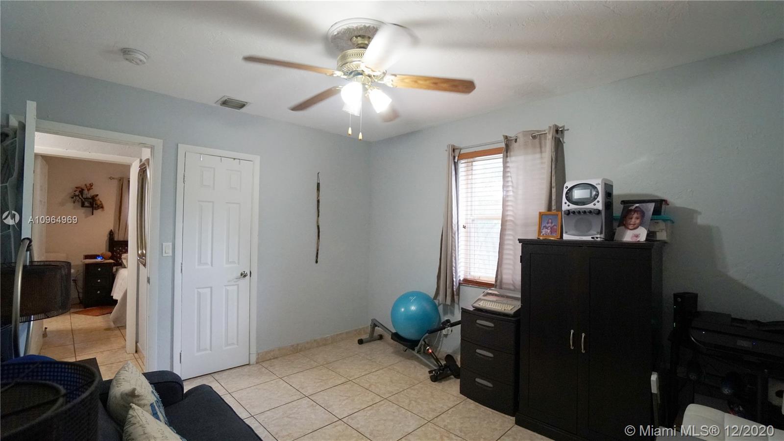 See details / 2318 sq. ft. $ 2020-12-02 0 Photo