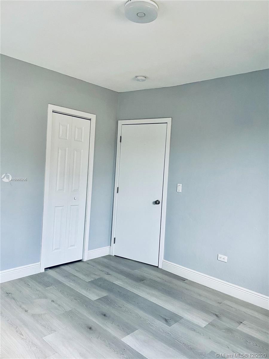 See details / 1432 sq. ft. $ 2020-12-02 0 Photo