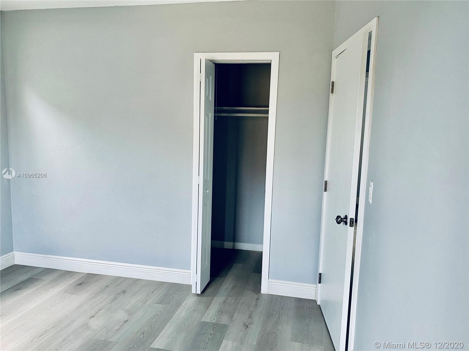 See details / 1432 sq. ft. $ 2020-12-02 0 Photo