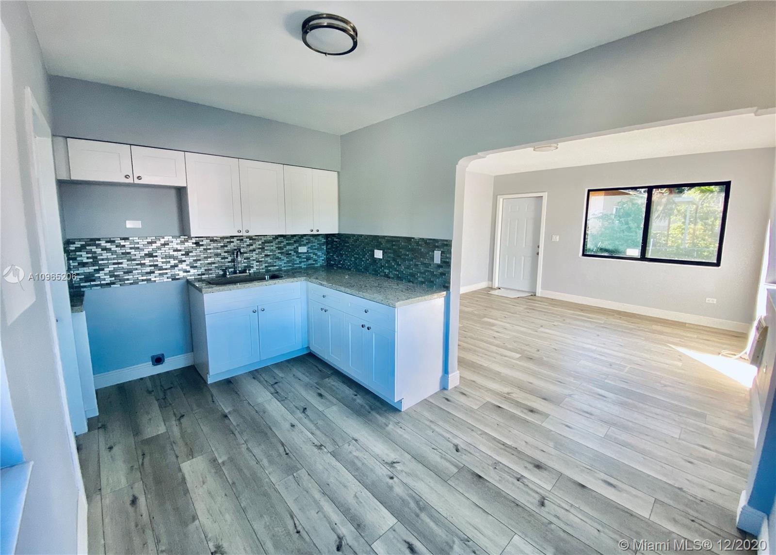 See details / 1432 sq. ft. $ 2020-12-02 0 Photo