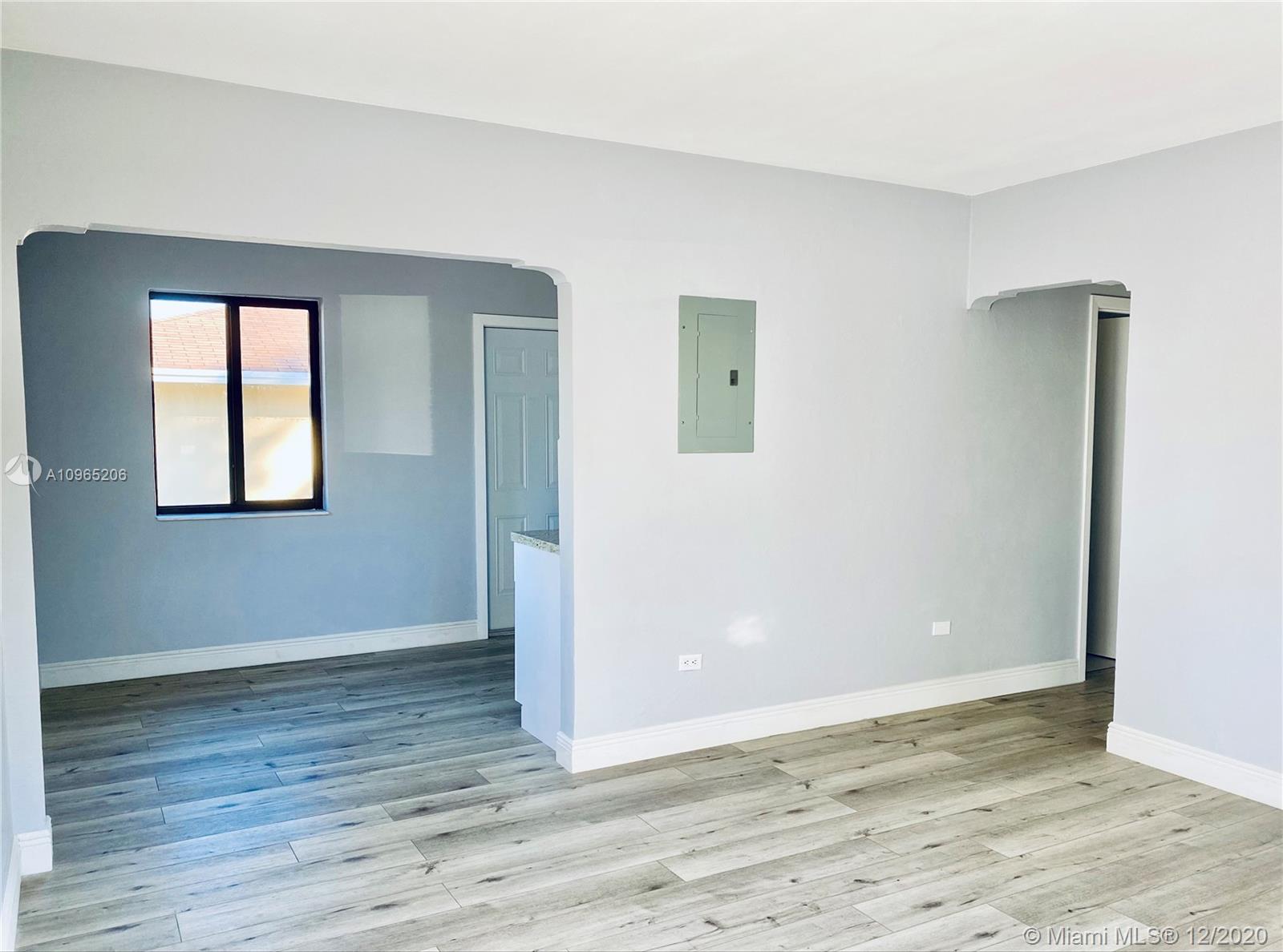 See details / 1432 sq. ft. $ 2020-12-02 0 Photo