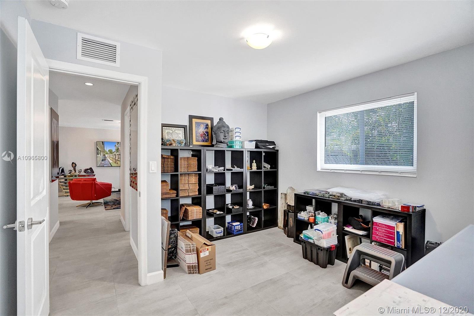 See details / 2334 sq. ft. $ 2020-12-03 0 Photo