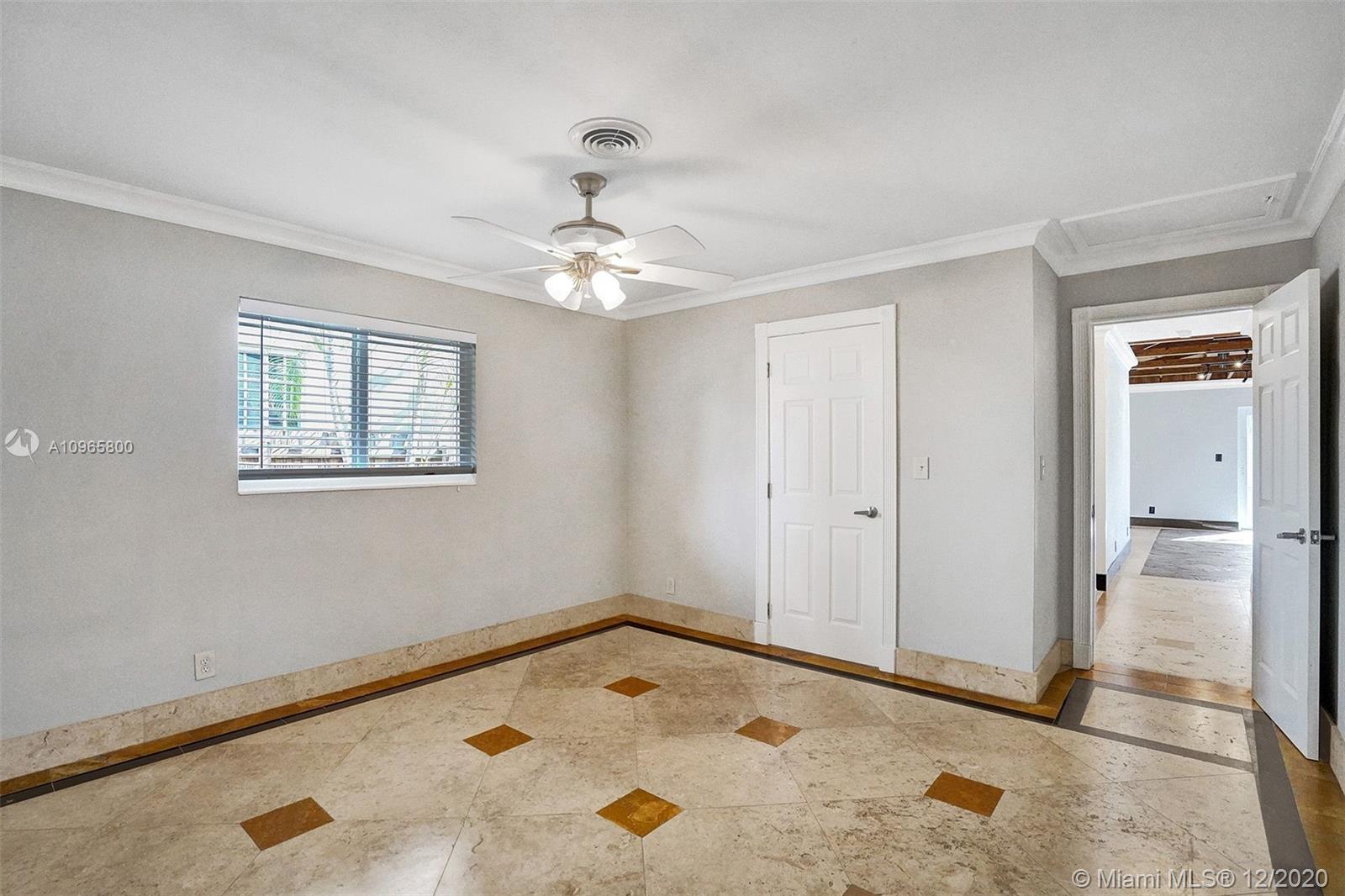 See details / 2334 sq. ft. $ 2020-12-03 0 Photo