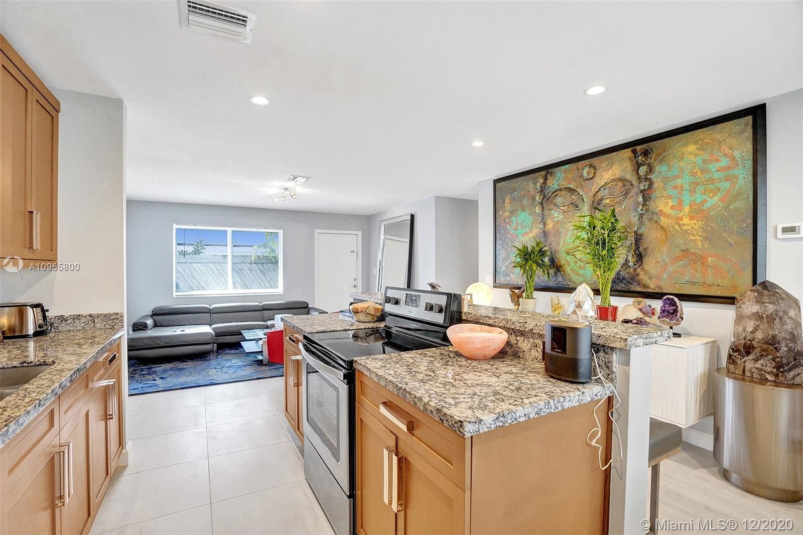 See details / 2334 sq. ft. $ 2020-12-03 0 Photo
