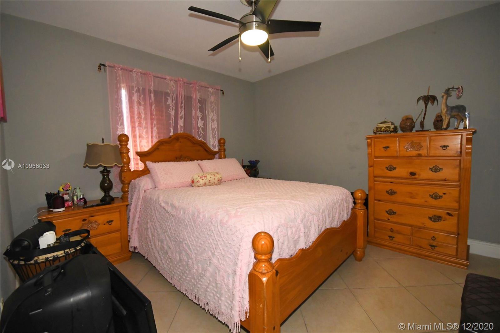 See details / 1838 sq. ft. $ 2020-12-03 0 Photo