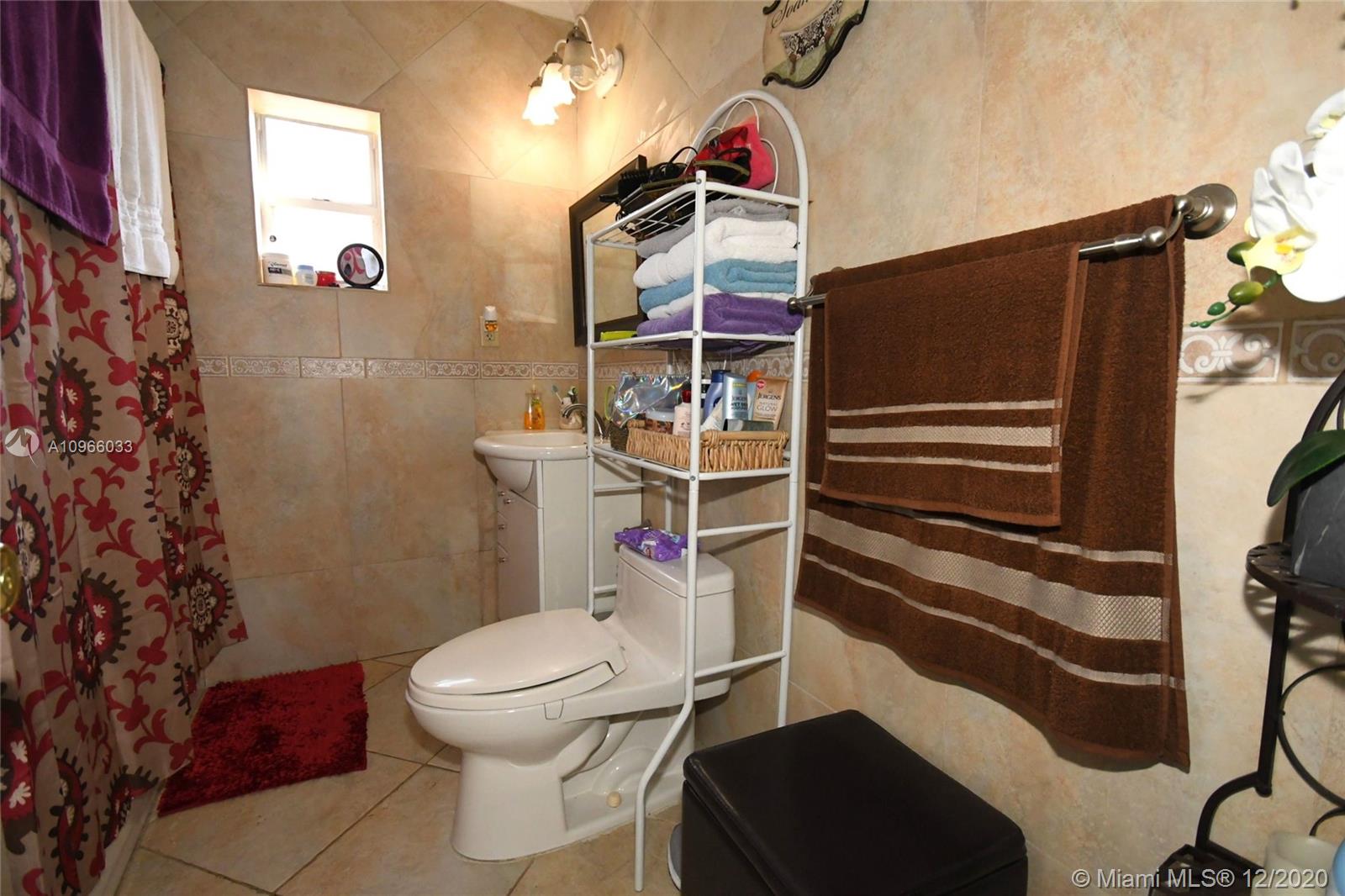 See details / 1838 sq. ft. $ 2020-12-03 0 Photo