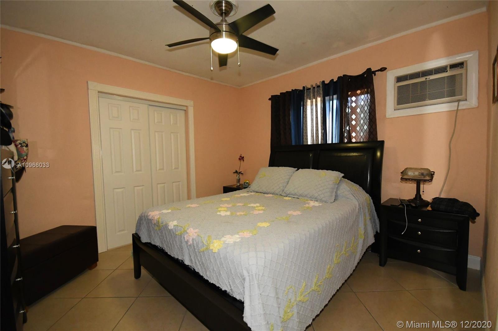 See details / 1838 sq. ft. $ 2020-12-03 0 Photo