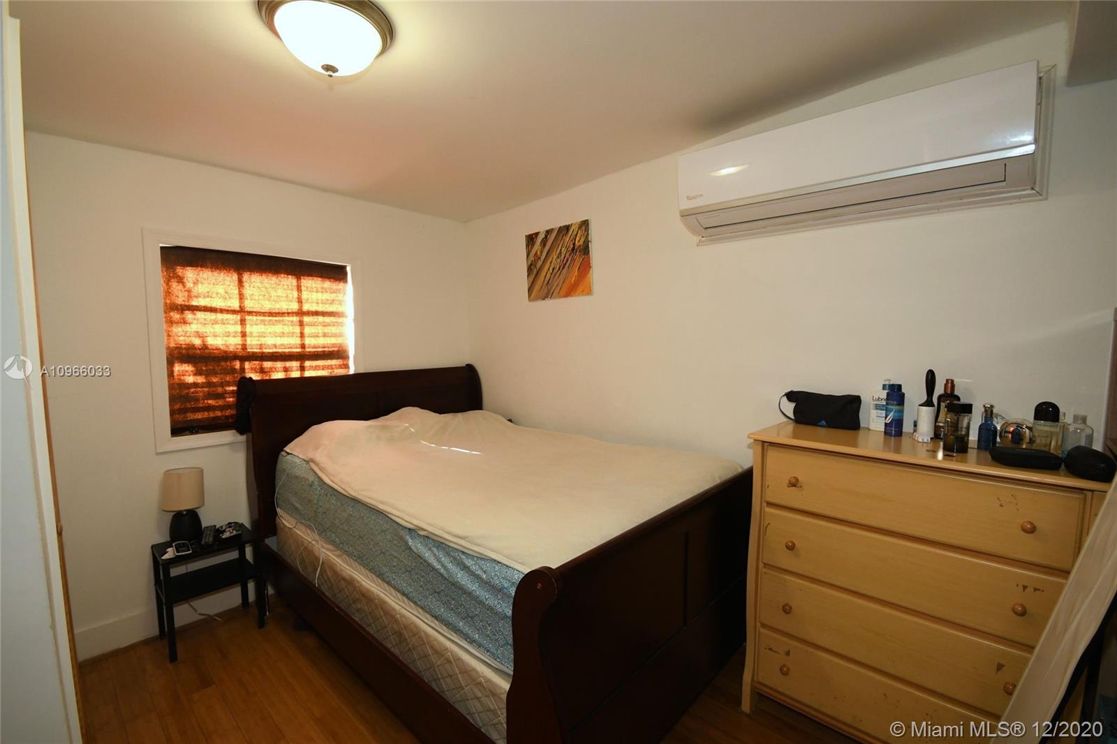See details / 1838 sq. ft. $ 2020-12-03 0 Photo