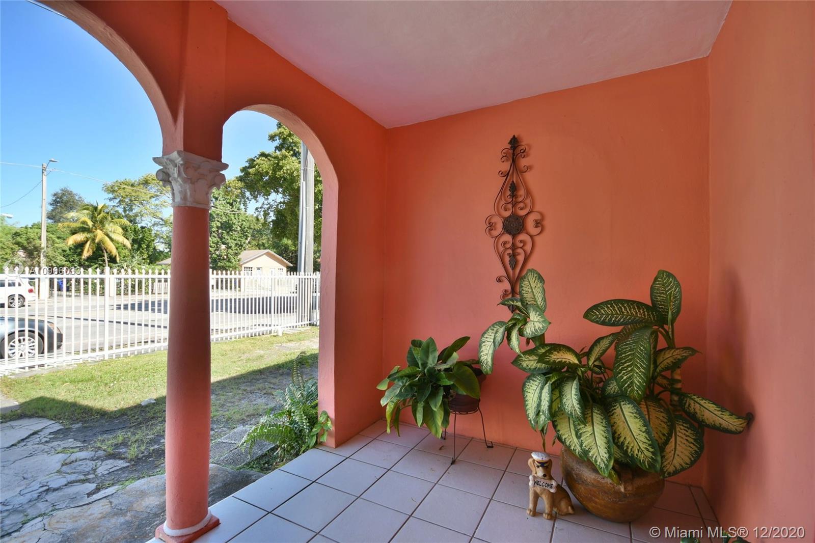 See details / 1838 sq. ft. $ 2020-12-03 0 Photo