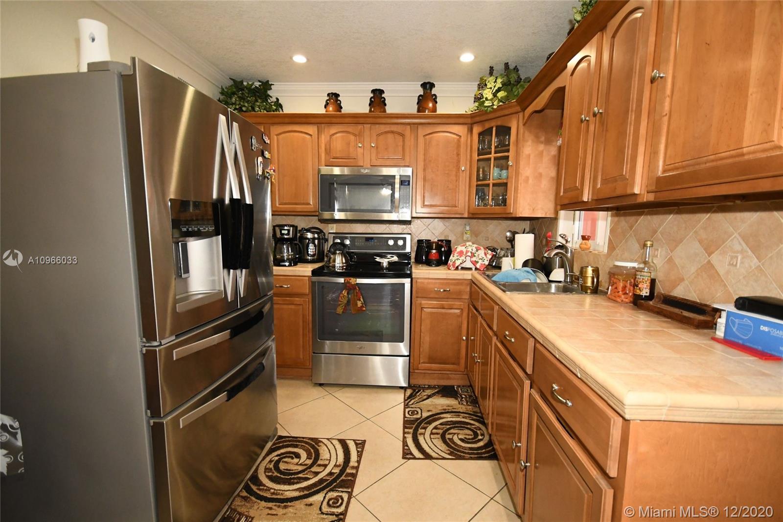 See details / 1838 sq. ft. $ 2020-12-03 0 Photo