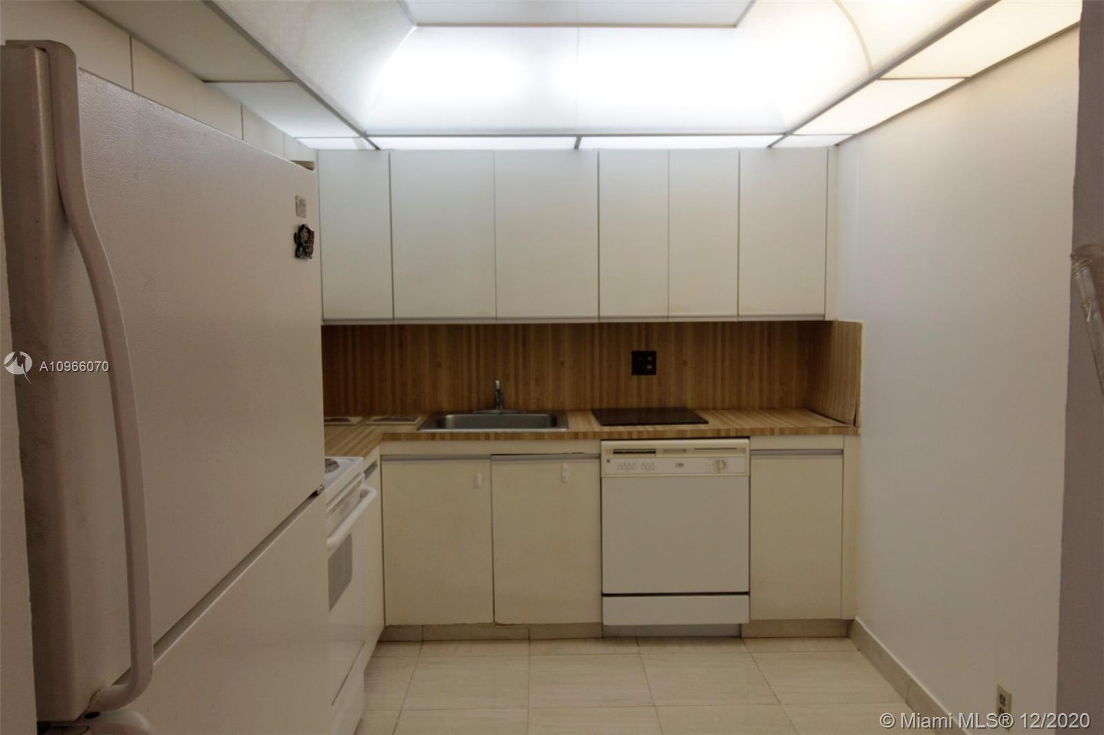 Photo of 2500 PARKVIEW DR #315, Hallandale Beach, Florida, 33009 -