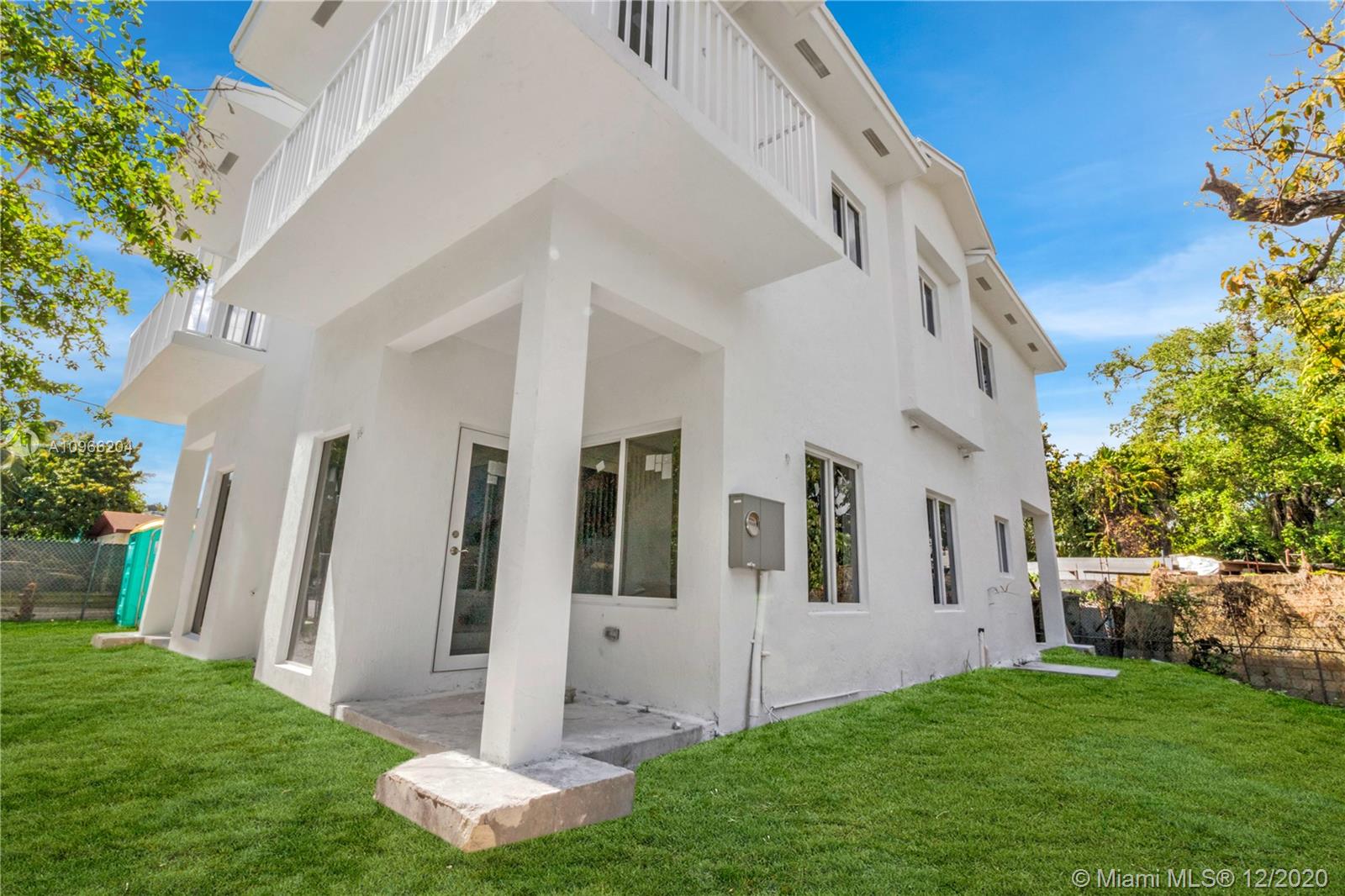 See details / 2330 sq. ft. $ 2021-01-06 0 Photo