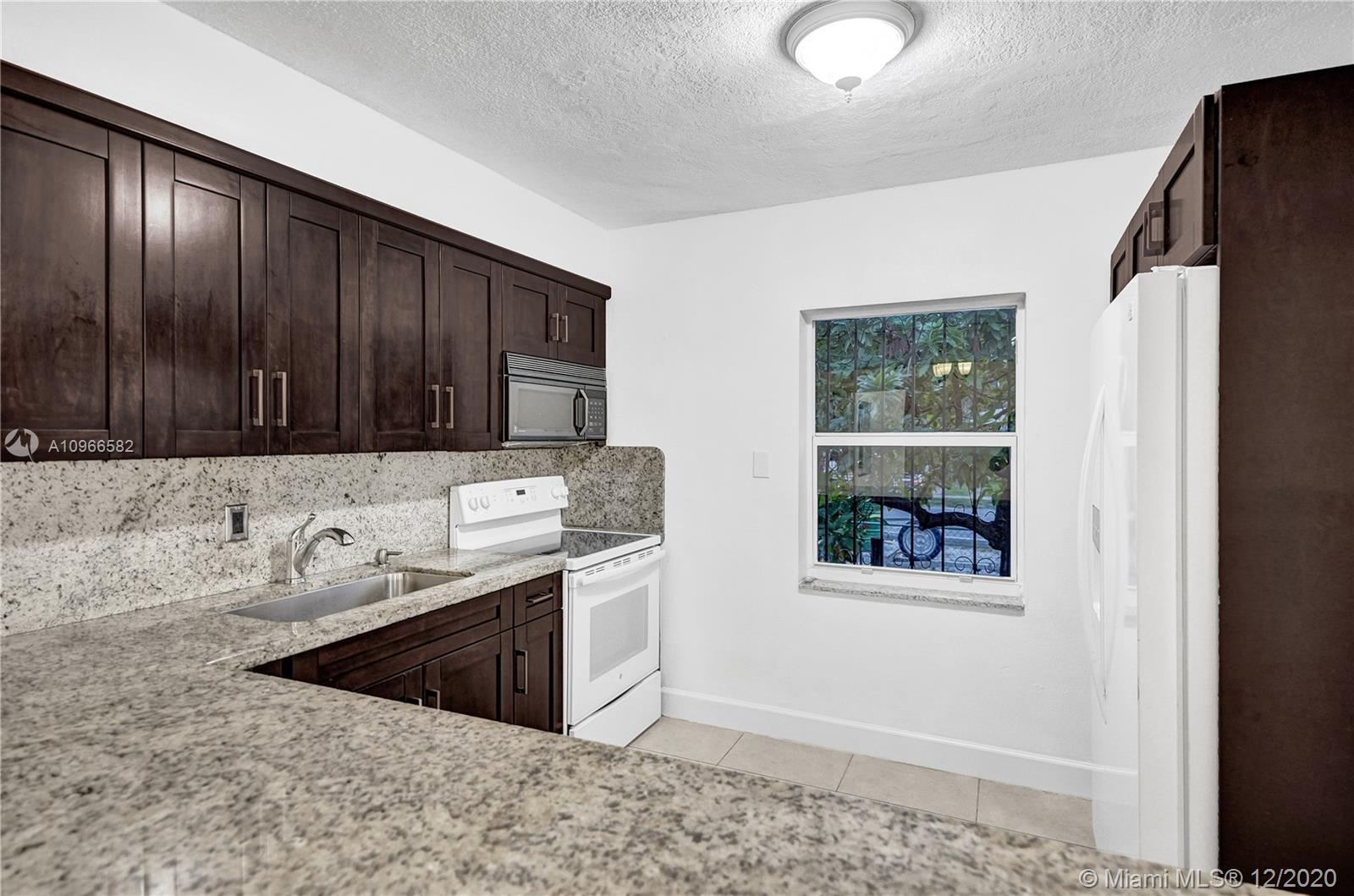 See details / 1257 sq. ft. $ 2020-12-04 0 Photo