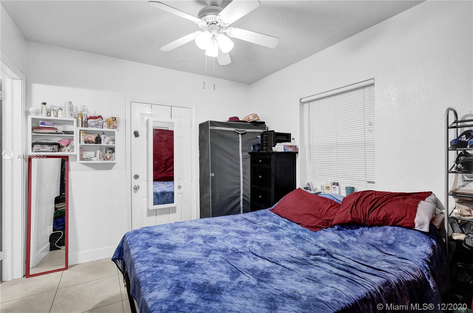 See details / 1257 sq. ft. $ 2020-12-04 0 Photo