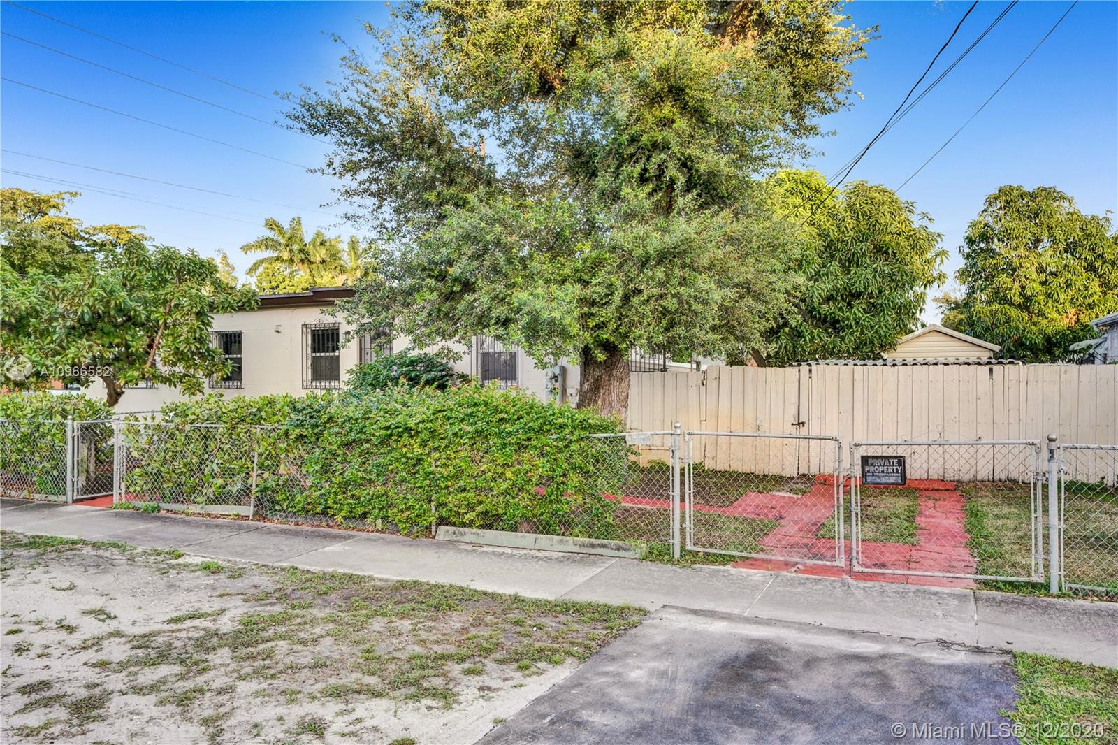 See details / 1257 sq. ft. $ 2020-12-04 0 Photo