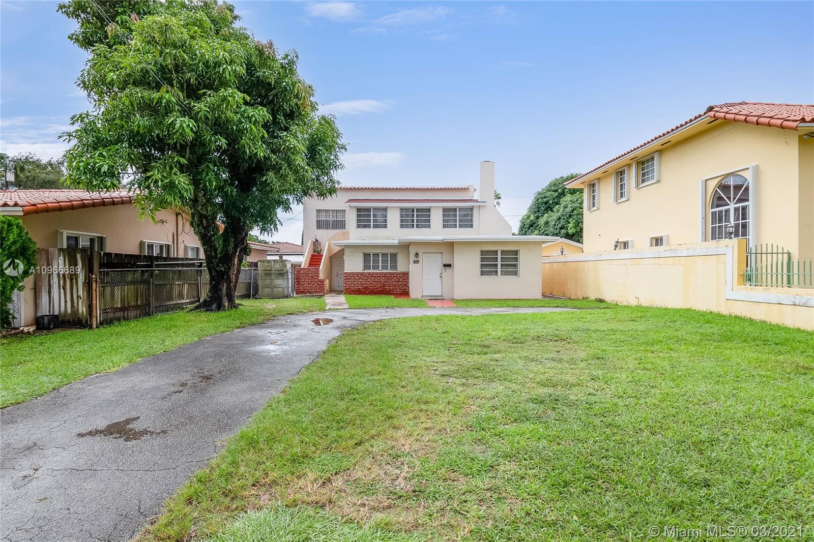 See details / 2327 sq. ft. $ 2020-12-04 0 Photo