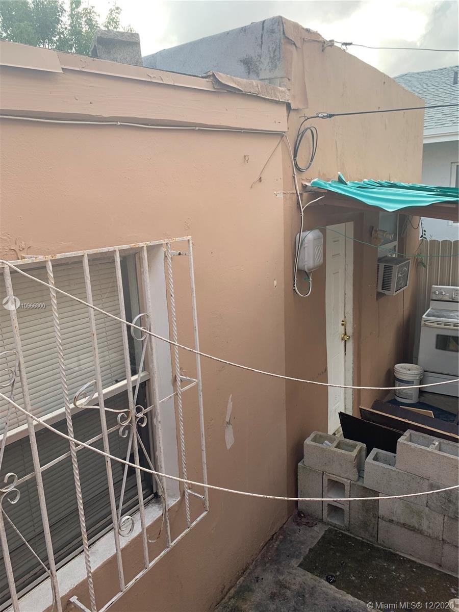 See details / 1776 sq. ft. $ 2020-12-04 0 Photo