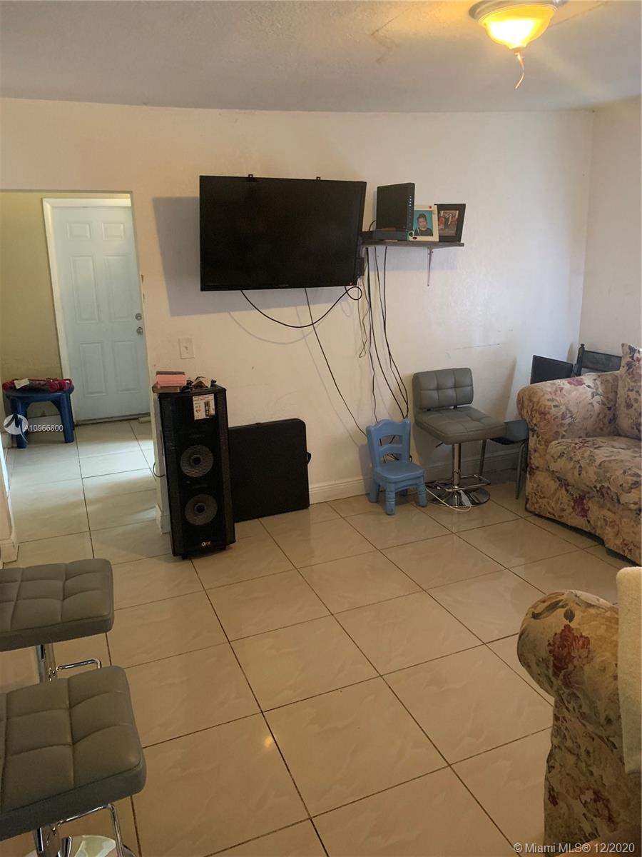 See details / 1776 sq. ft. $ 2020-12-04 0 Photo
