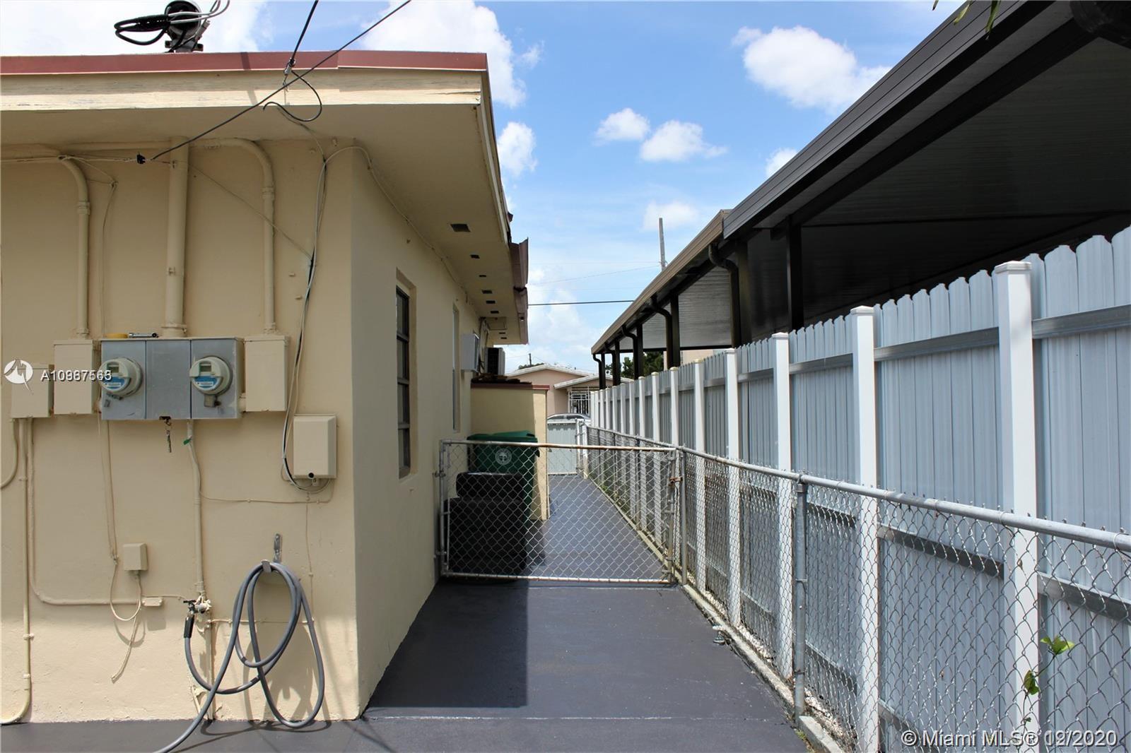 See details / 1900 sq. ft. $ 2020-12-07 0 Photo