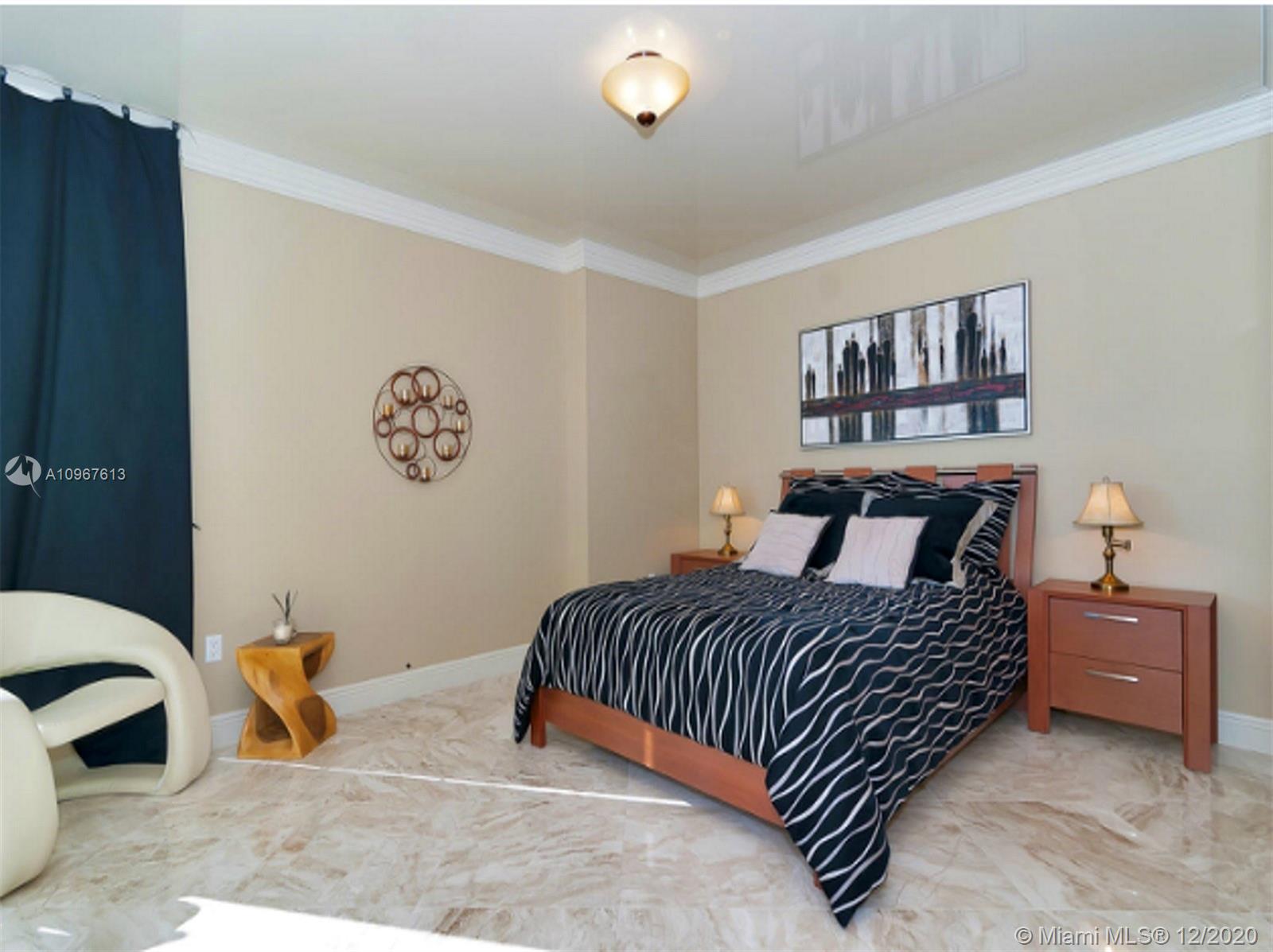 See details 3504 3 / 4 2078 sq. ft. $ 2020-12-07 0 Photo