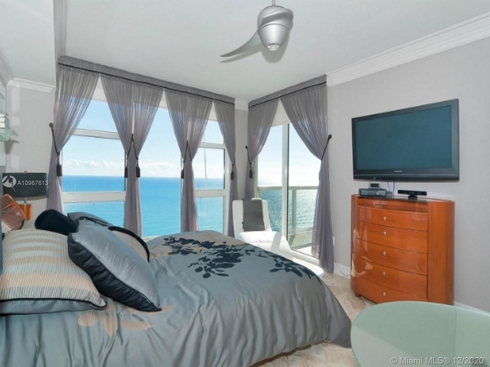 See details 3504 3 / 4 2078 sq. ft. $ 2020-12-07 0 Photo