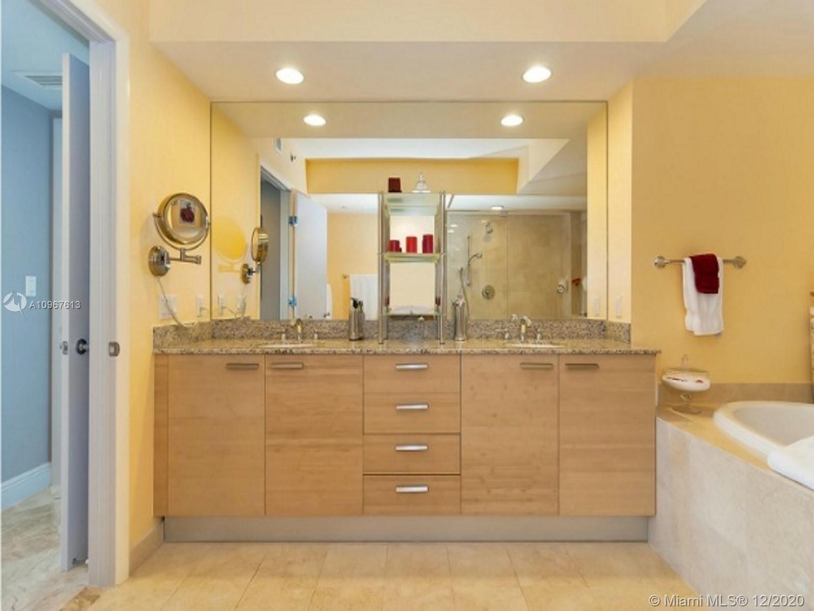 See details 3504 3 / 4 2078 sq. ft. $ 2020-12-07 0 Photo
