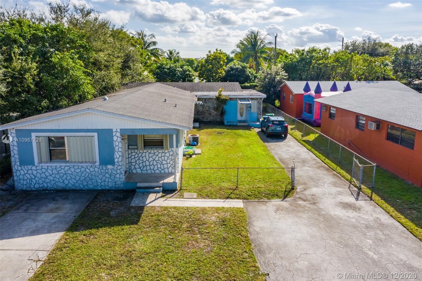 See details / 3549 sq. ft. $ 2020-12-07 0 Photo