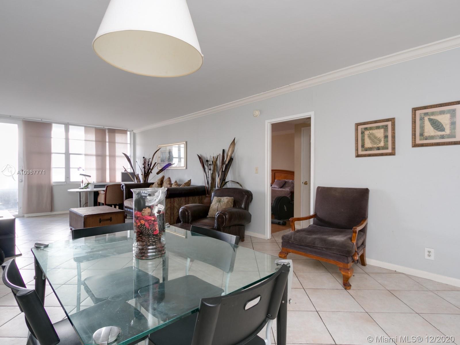 Photo of 3725 Ocean Dr #319, Hollywood, Florida, 33019 -